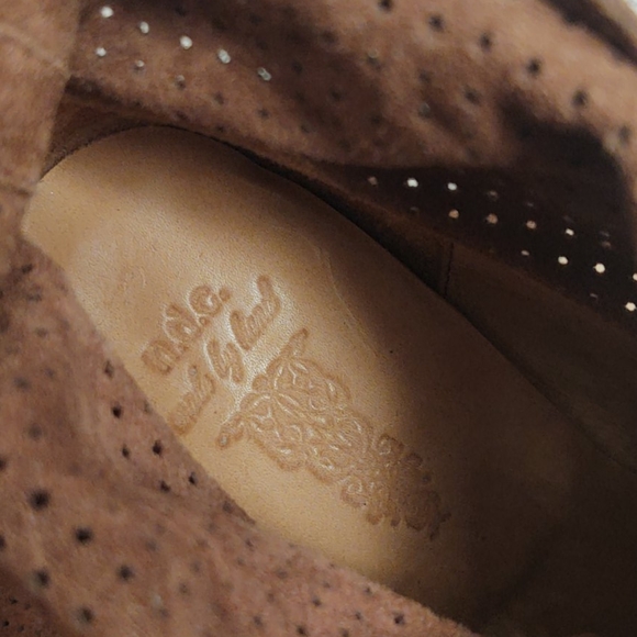 🟨Like New n.d.c. Made by Hand Suede Booties - Picture 13 of 13